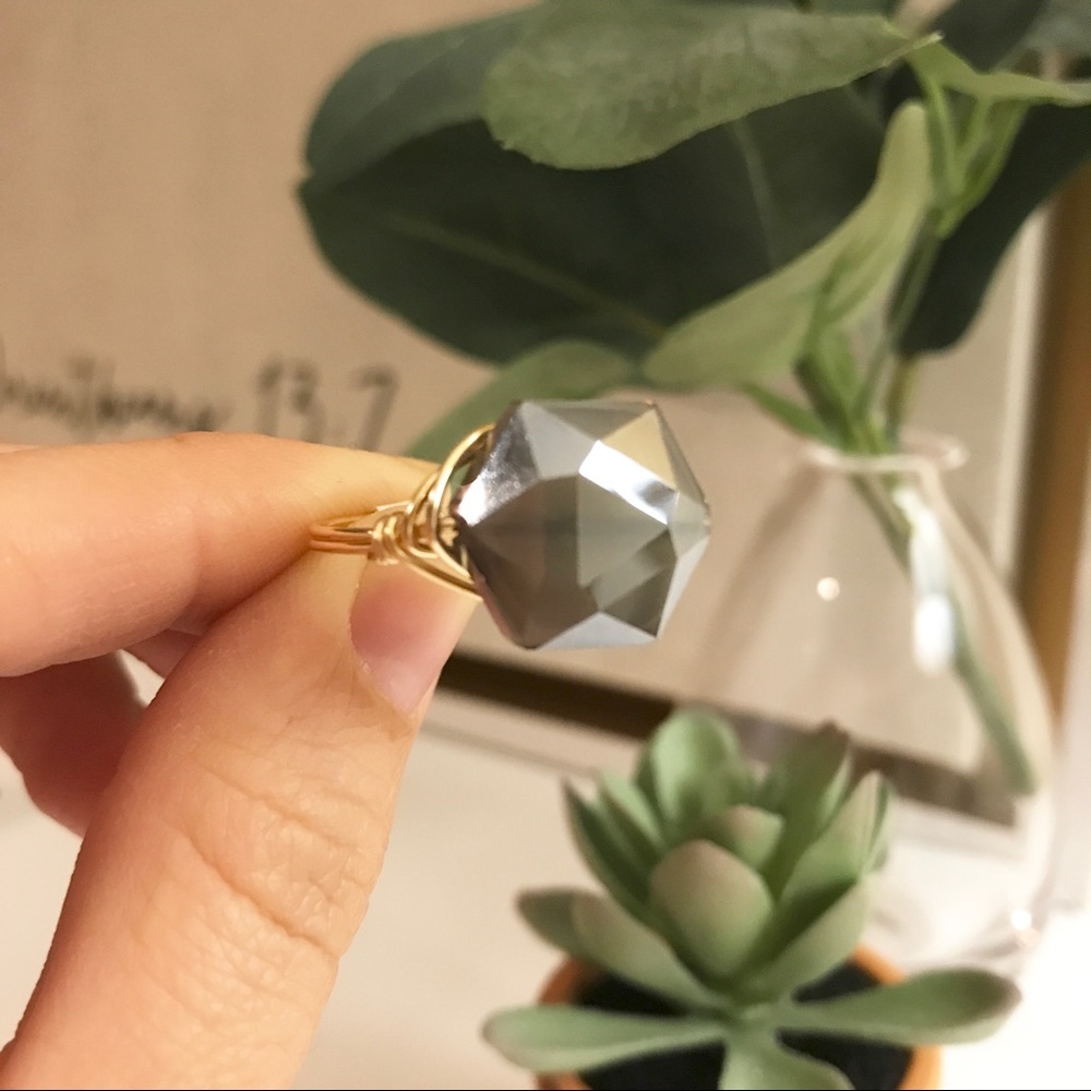 HANDMADE / Slate Gray Glass Hexagon Ring (J11) - Picture 4 of 5